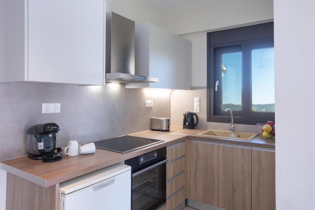 Amelie'S Luxe Apartments Kalligoni Ngoại thất bức ảnh