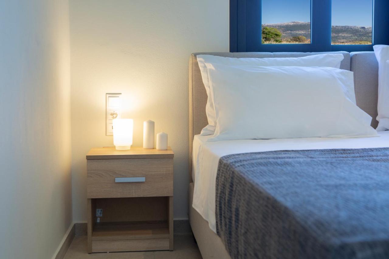 Amelie'S Luxe Apartments Kalligoni Ngoại thất bức ảnh