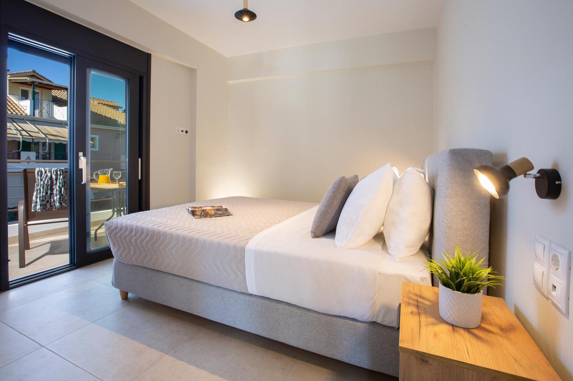 Amelie'S Luxe Apartments Kalligoni Ngoại thất bức ảnh
